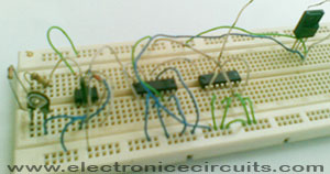 Accurate 50Hz Oscillator Using 555 And 7490