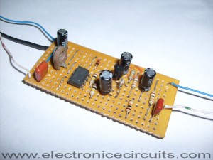 Automatic Gain Control Pre Amplifier Circuit