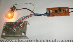 12V DC Lamp Dimmer Circuit Using 555 Timer IC