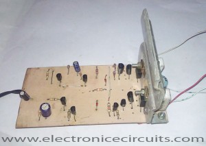 Class AB Transistor Audio Power Amplifier Circuit